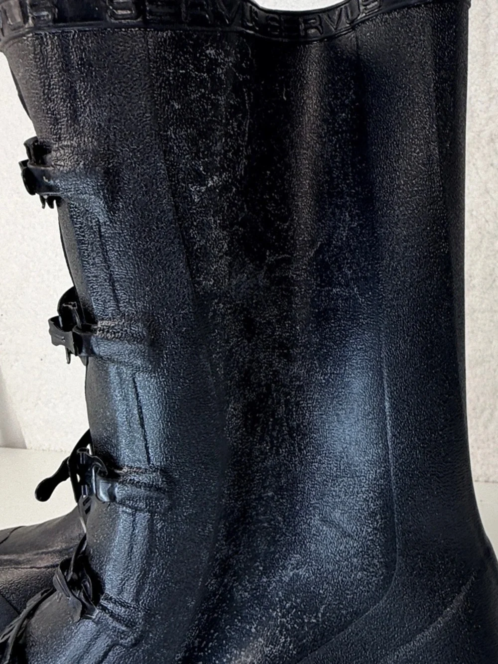 Servus Rubber Work Boots Mens 10 Black Waterproof Buckle Rain Boots